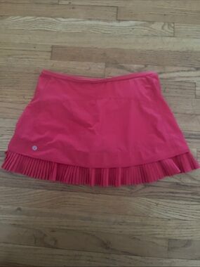 Women's Pink Pleated Hem Skirt